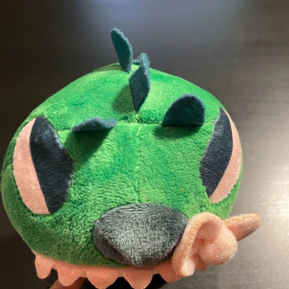 Sanrio Hello Kitty Green Dragon Costume Small 7" Plush - Picture 2 of 3